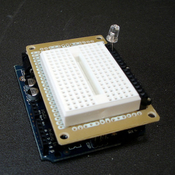 Файл:Arduino breadboard shield.jpg